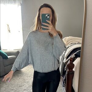 Light Gray Cropped Pullover Sweatshirt